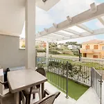 Patio, Air Conditioning And Communal Pool Apartamento *